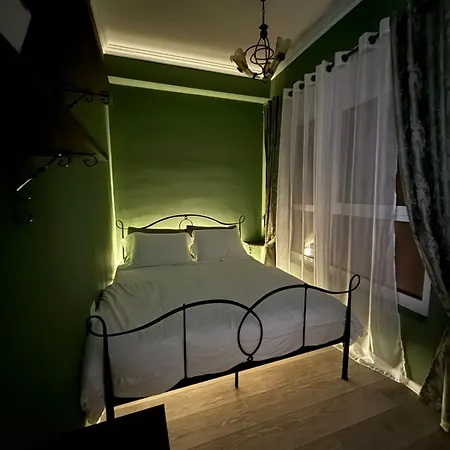 13 Daily Apartament Tirana