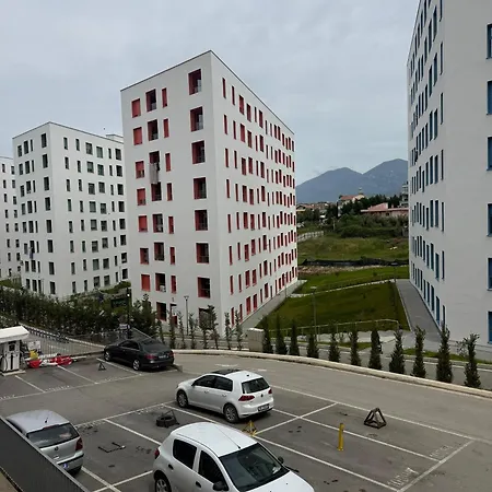 13 Daily Appartamento Tirana